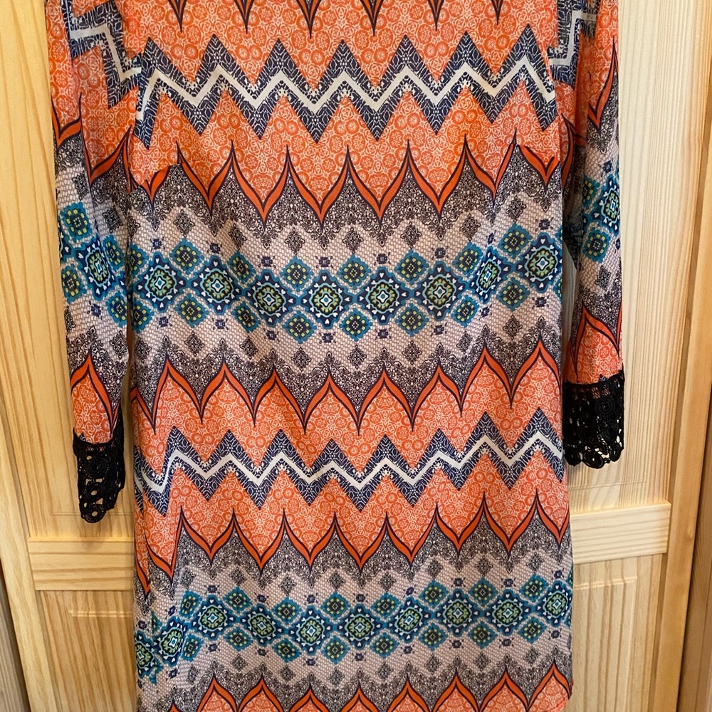 Dress - Picture 2 of 2